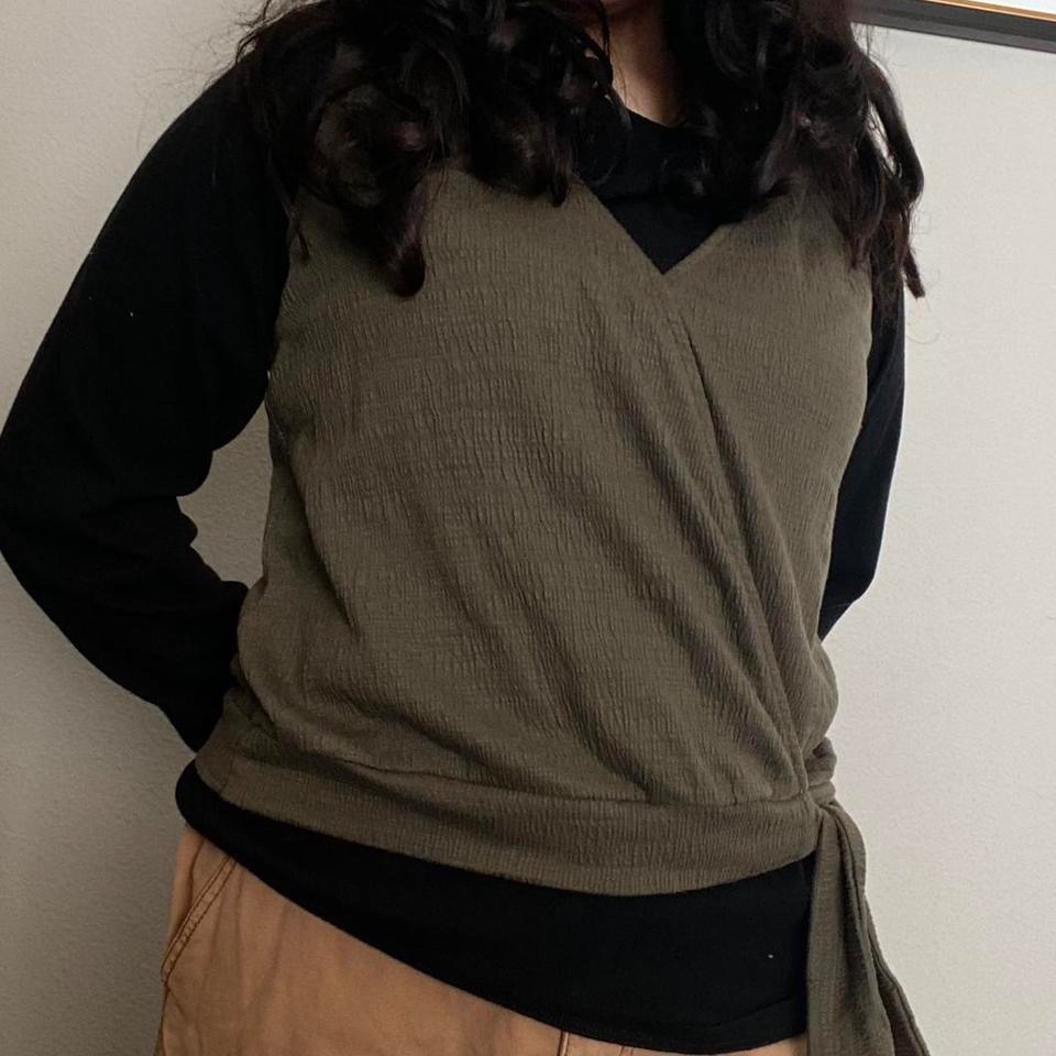 Universal Threads Crossover Top